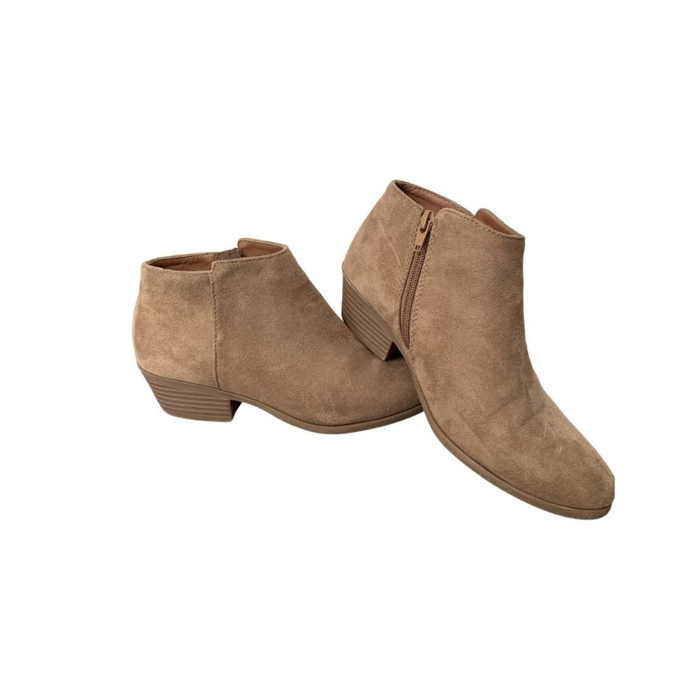 Suede ankle boots in camel